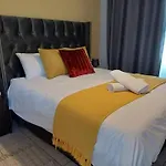 Oakway Guest Suite
